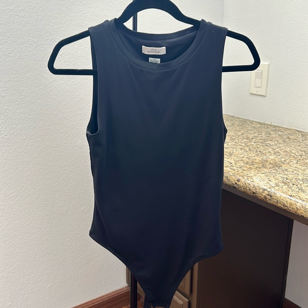 Aritzia body suit- NEW, never worn